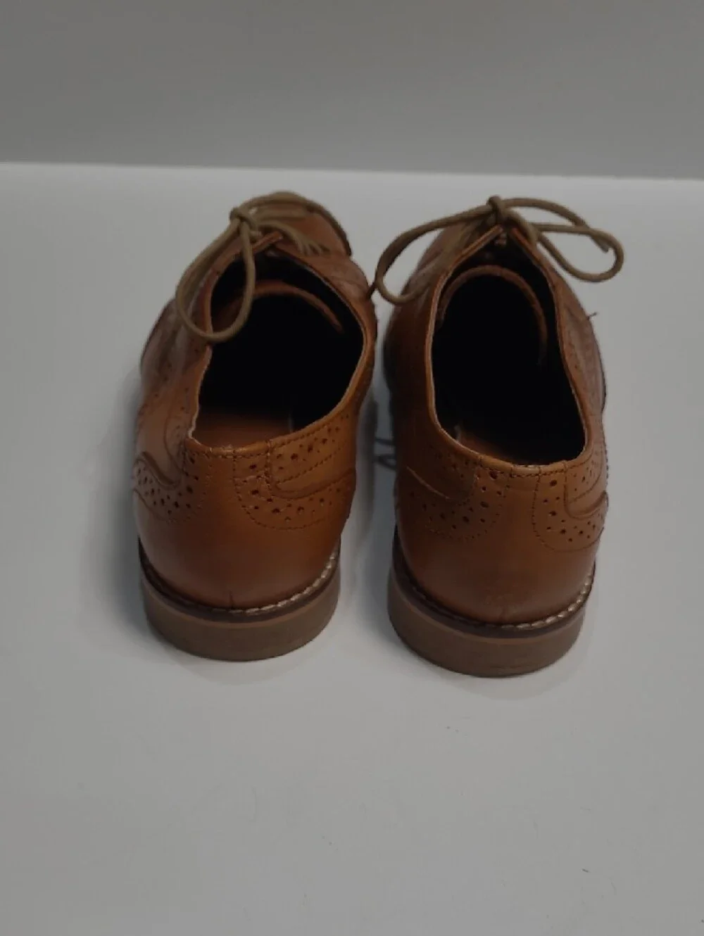 ASOS Tan Wingtip Oxford Shoes with Perforated Brogue Detailing-Size 6.5